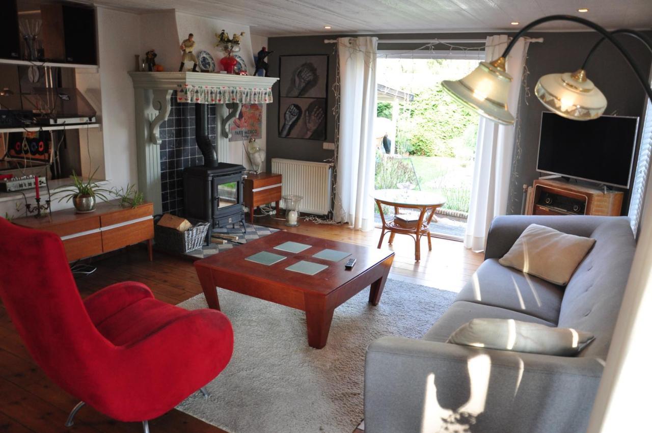 Sfeervol, Ruim En Luxe Chalet In Bosrijke Omgeving Villa Diessen ภายนอก รูปภาพ