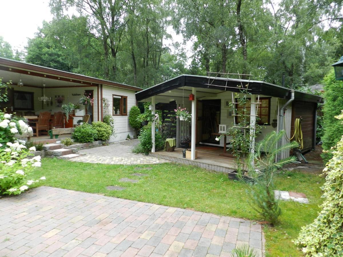 Sfeervol, Ruim En Luxe Chalet In Bosrijke Omgeving Villa Diessen ภายนอก รูปภาพ